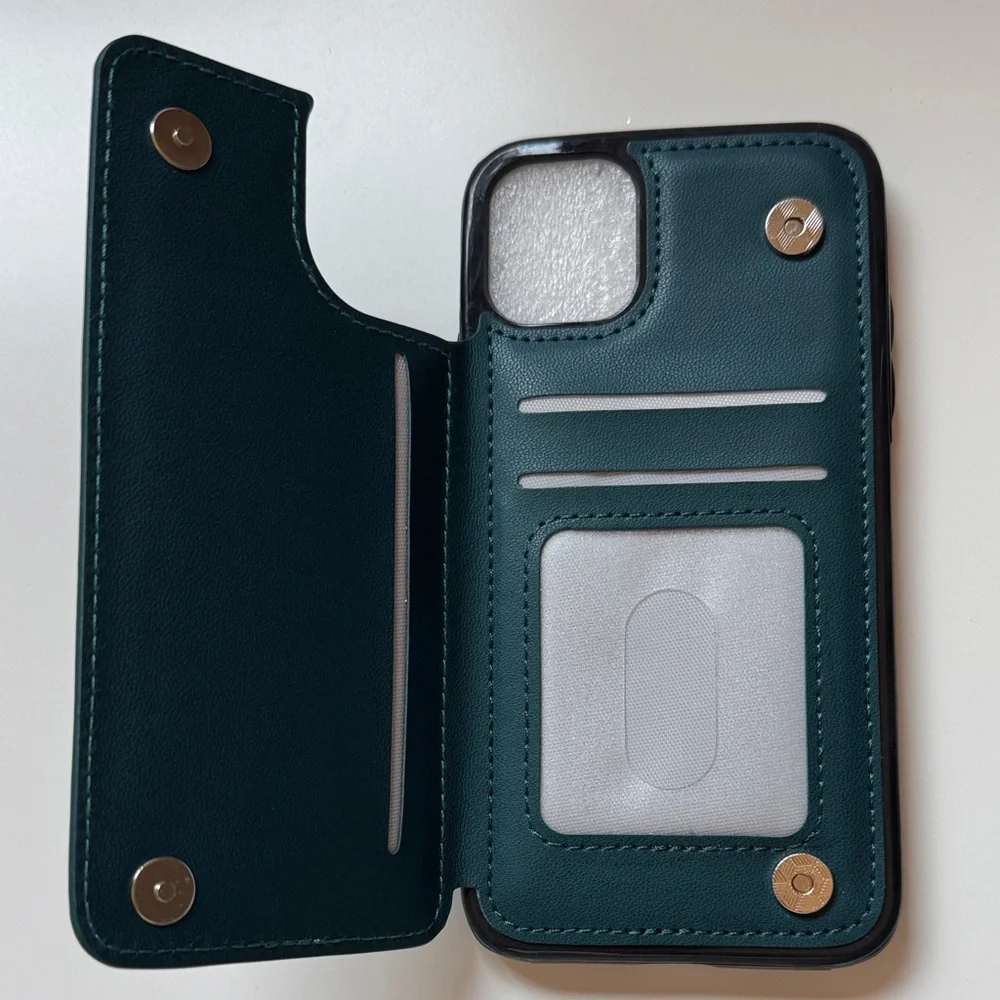 Elegant Green Quilted Phone Case ip11 6.1